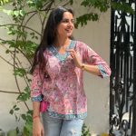 1flamingopinkshortkurti
