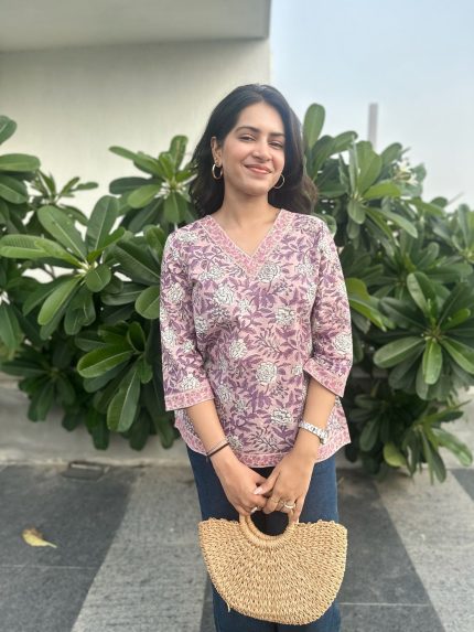 Gulabi Petal Veil Short Kurti